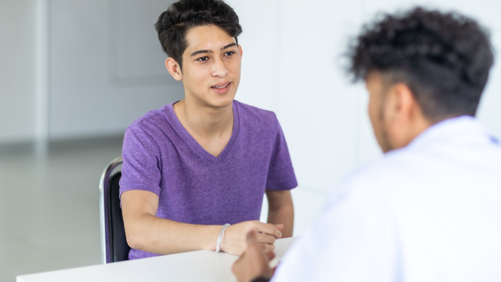 Terapia para adolescentes: como o psicólogo pode ajudar nessa fase de tantas mudanças
